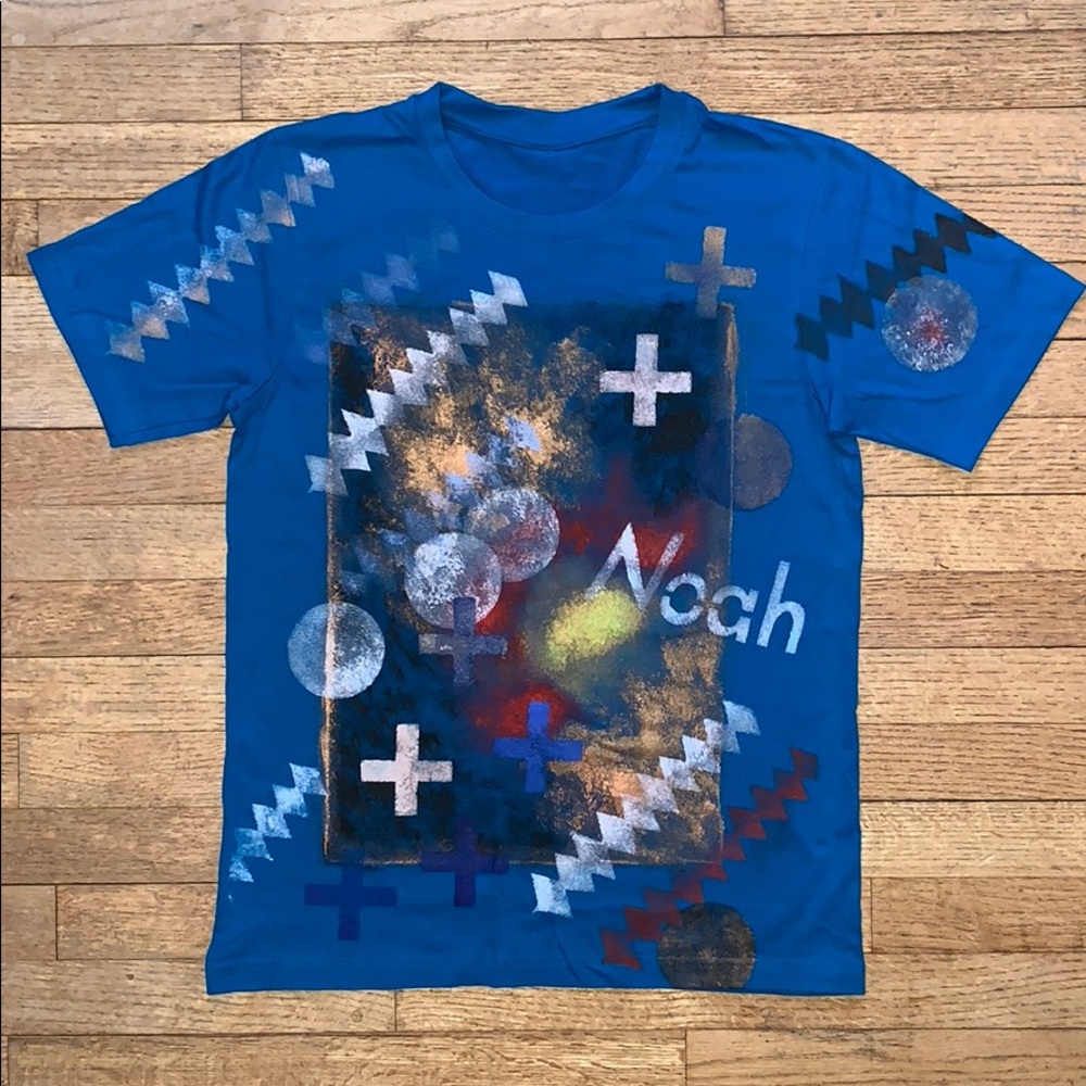 Pinnate ✨ Limited Edition ✨ Graffiti Design shirt